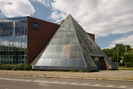 pyramide münze berlin Peter Eichler Fotografie